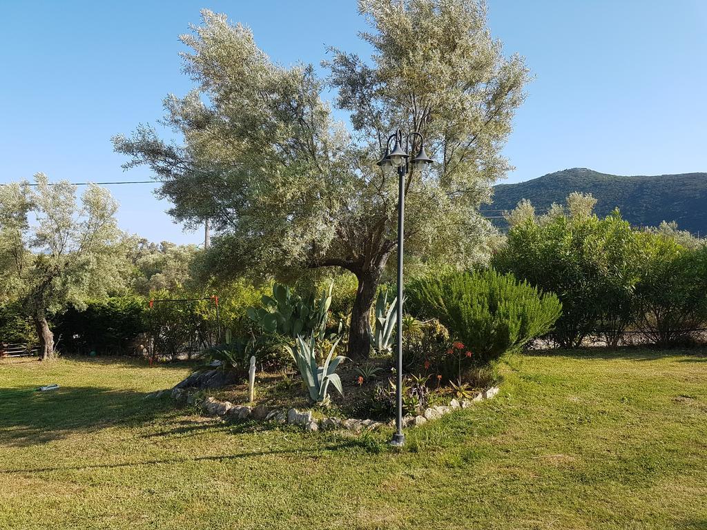 Stalina Villa Sívota Buitenkant foto